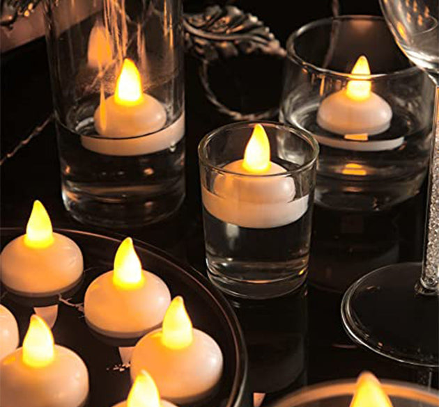 Set of 8 battery-operated tea lights for decoration