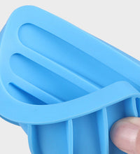 Multi-angle view of silicone soap dish