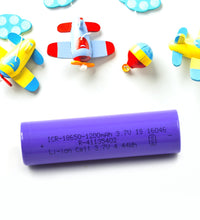 3.7V flat-top lithium battery, 1200mAh, designed for high-capacity needs.