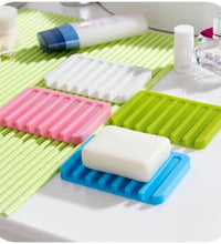 Silicone soap dish with drainage for better drying