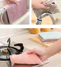 Multi-purpose kitchen cleaning towel in bright colors