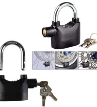 Heavy-duty padlock with smart alarm for enhanced safety