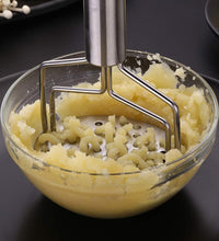 Stainless steel hand masher for mashing vegetables, dal, and more