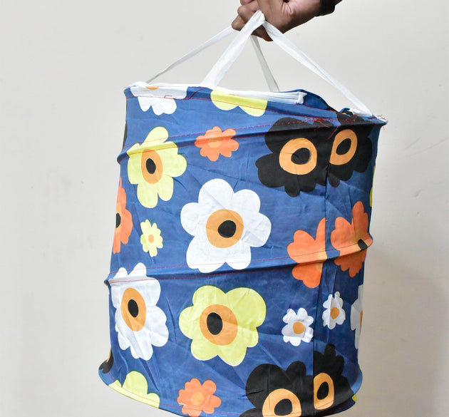 Canvas laundry bag with sturdy handles