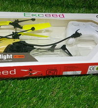 RC helicopter with spinning rotor