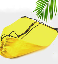 Sports string bag, drawstring closure