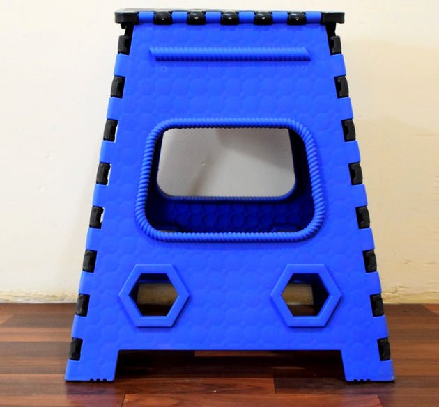 18-inch plastic step stool