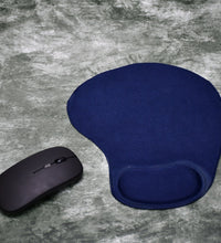 Wrist support mouse pad, front view