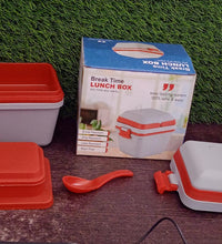 Sturdy lunch box with airtight design and handle