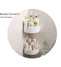 Plastic shower caddy for corner storage