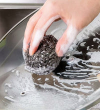 Heavy-duty round steel scrubber, for kitchen cleaning