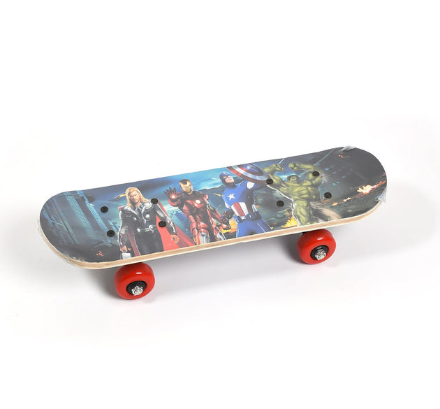 Lightweight wooden skateboard for beginners