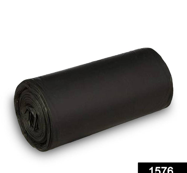 Large black garbage bags, size 30 x 50 cm, packed in rolls.