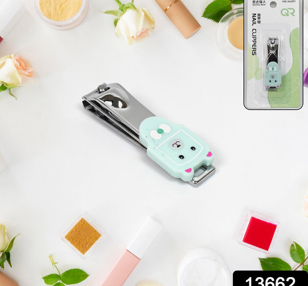 Cute Nail Clipper with Nail Catcher