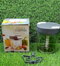 Practical chopper and slicer with a clear bowl for visible chopping and slicing